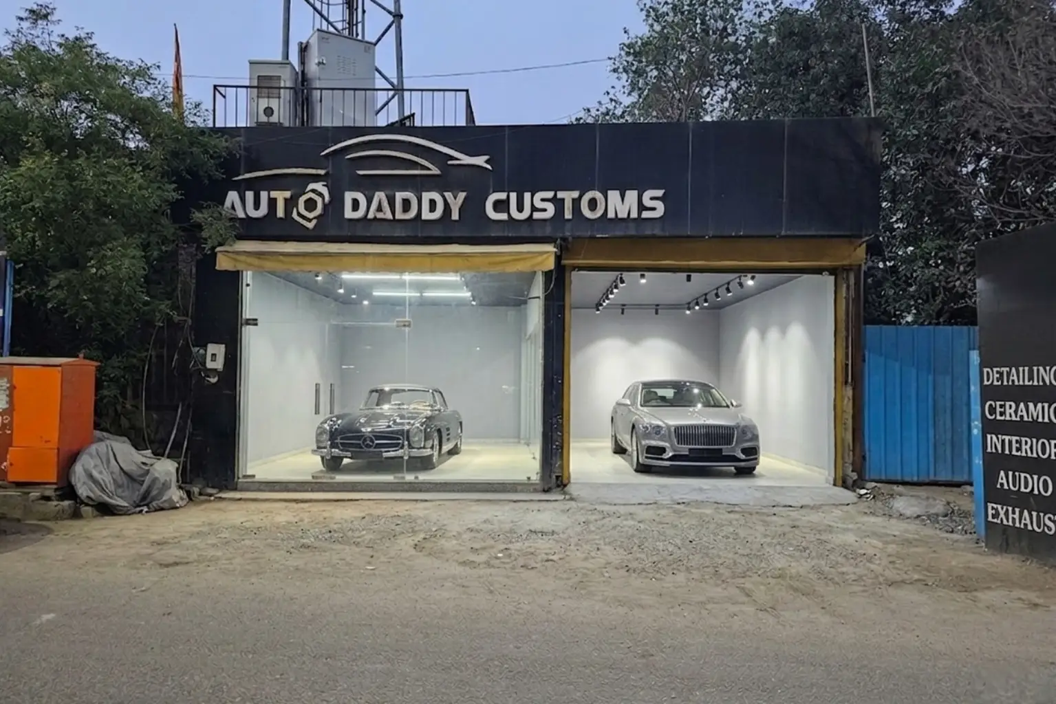 Auto Daddy Custom Automotive Studio Interior Design Auto Daddy Custom automotive studio interior design by Aakriti Studio